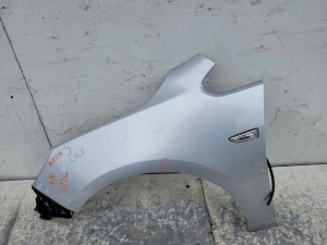 OPEL ASTRA 4 J ĽAVÝ PREDNÝ BLATNÍK OPEL ASTRA 4 J ĽAVÝ PREDNÝ BLATNÍK