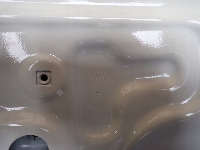 AUDI A1 3d 10-18 PRAVE PREDNE DVERE