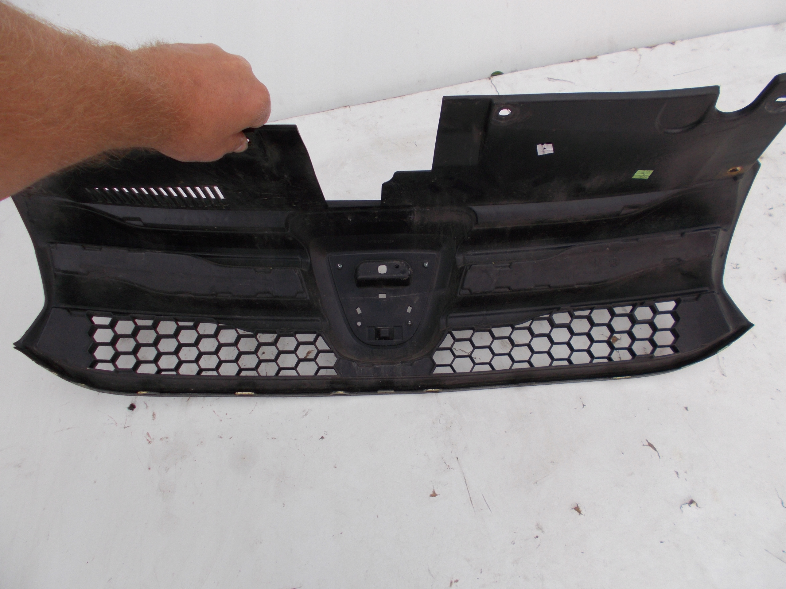 MRIEZKA LISTA DACIA SANDERO II 12-