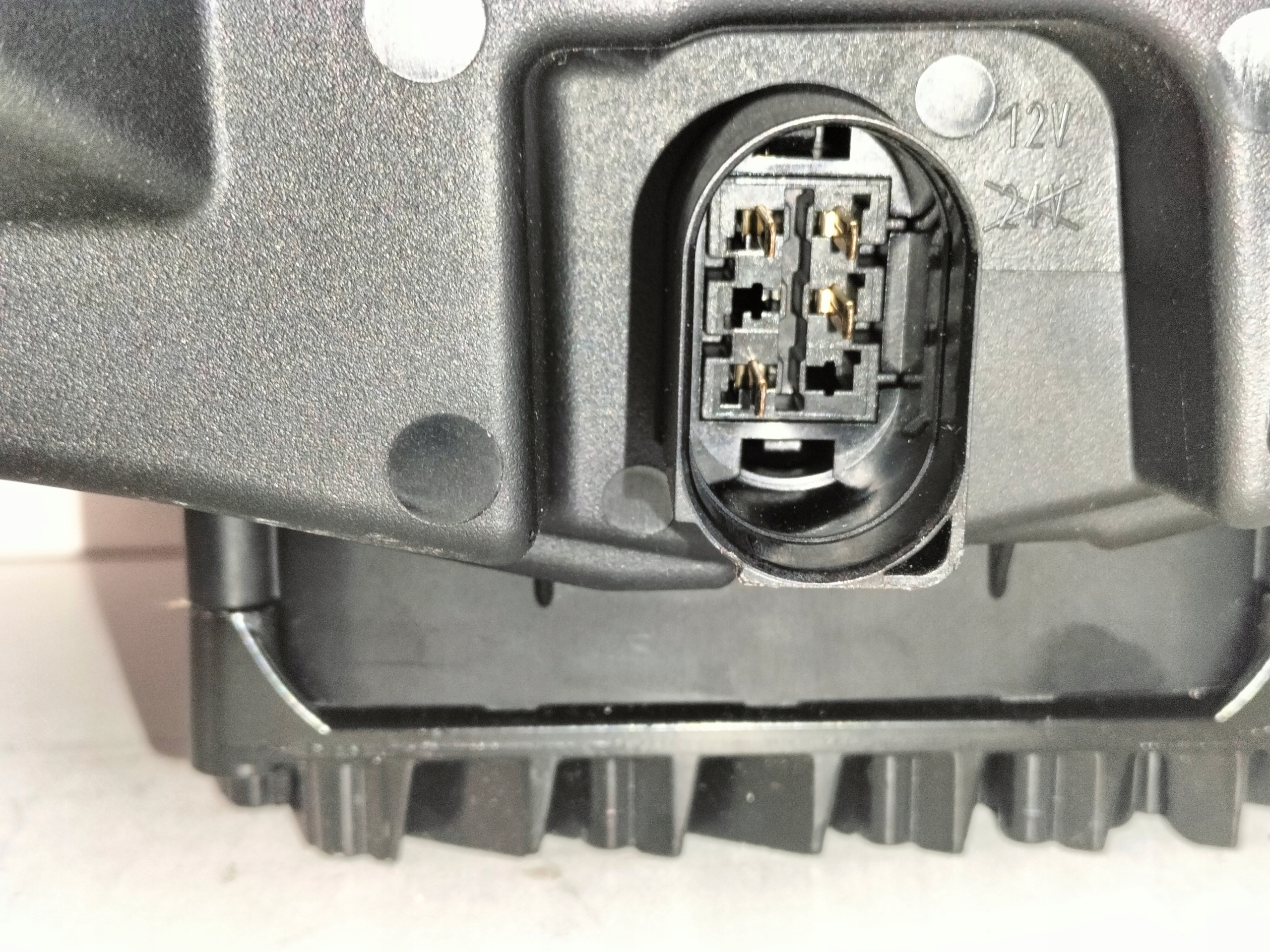 PREDNÉ SVETLO MOTOR BMW K80 F750 K81 F850 K82 F850 16- FULL LED
