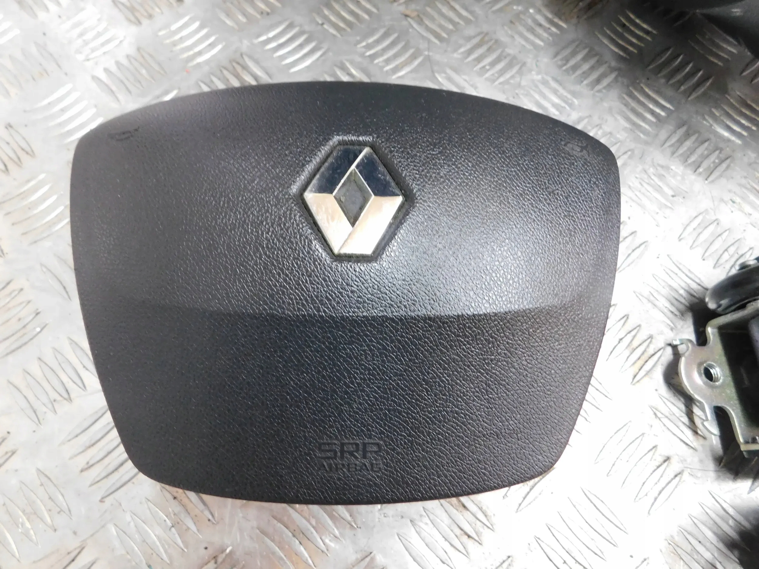 DOSKA AIRBAG PÁSY RENAULT MEGANE III 08-