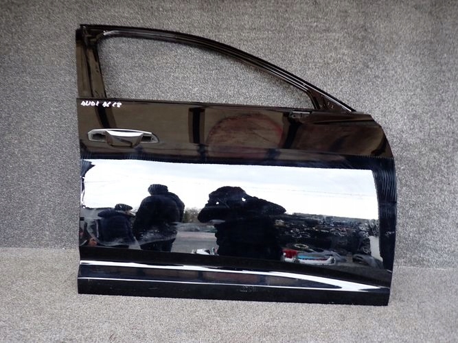 AUDI A6 C8 18- PRAVE PREDNE DVERE