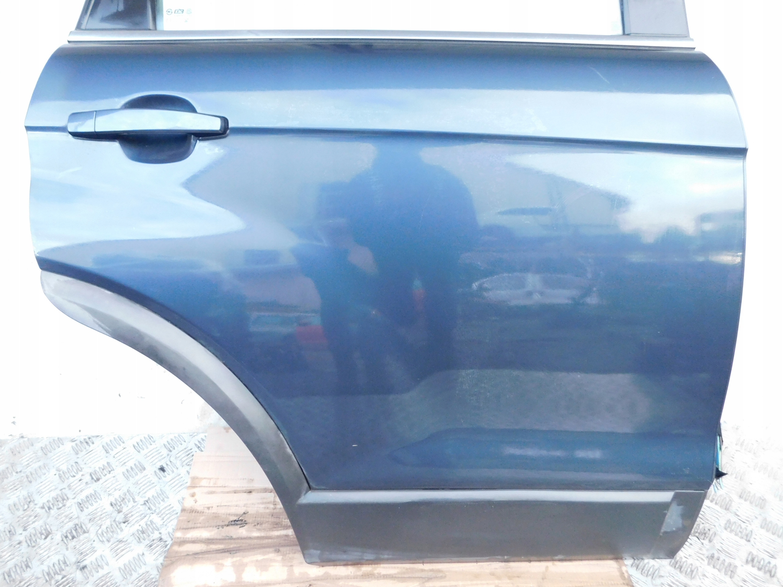 PRAVE ZADNE DVERE CHEVROLET CAPTIVA