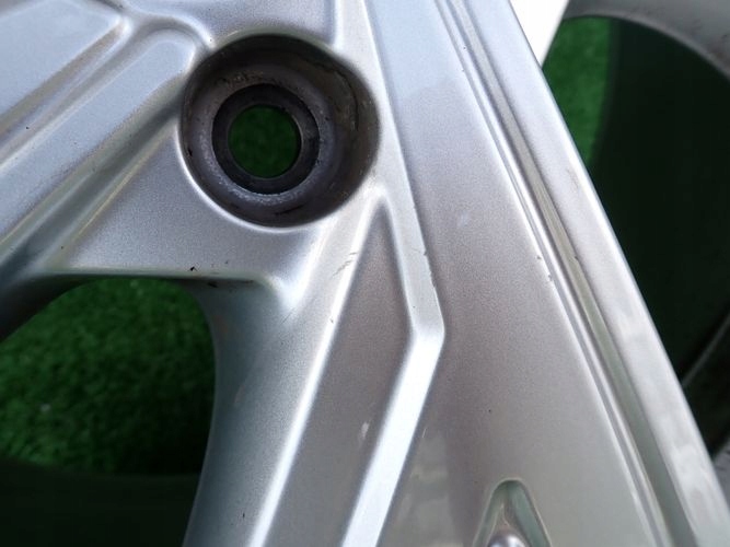 VW GOLF VII 7,5Jx18 ET51 5×112 HLINIKOVY DISK ELEKTRON
