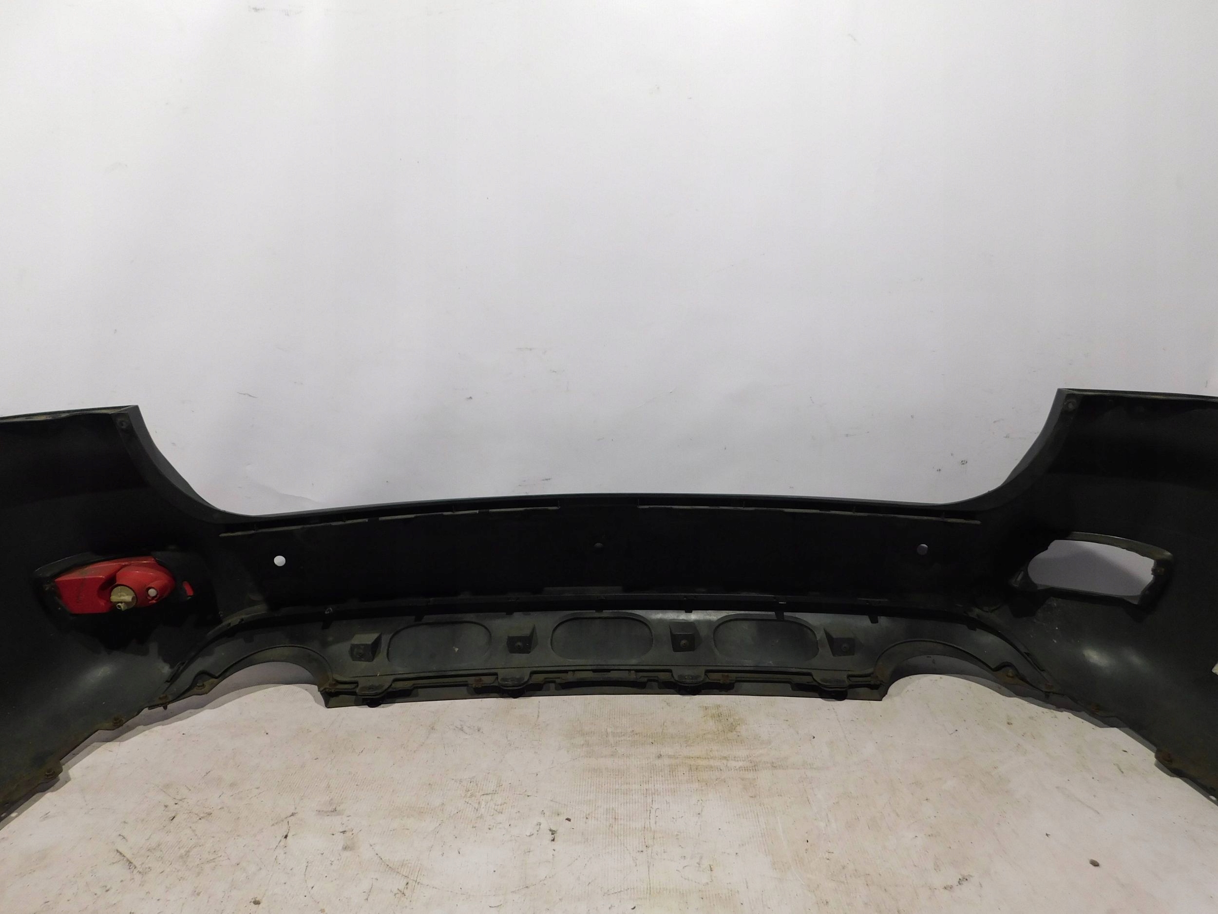 ZADNÝ NÁRAZNÍK HYUNDAI SANTA FE II PDC 06-