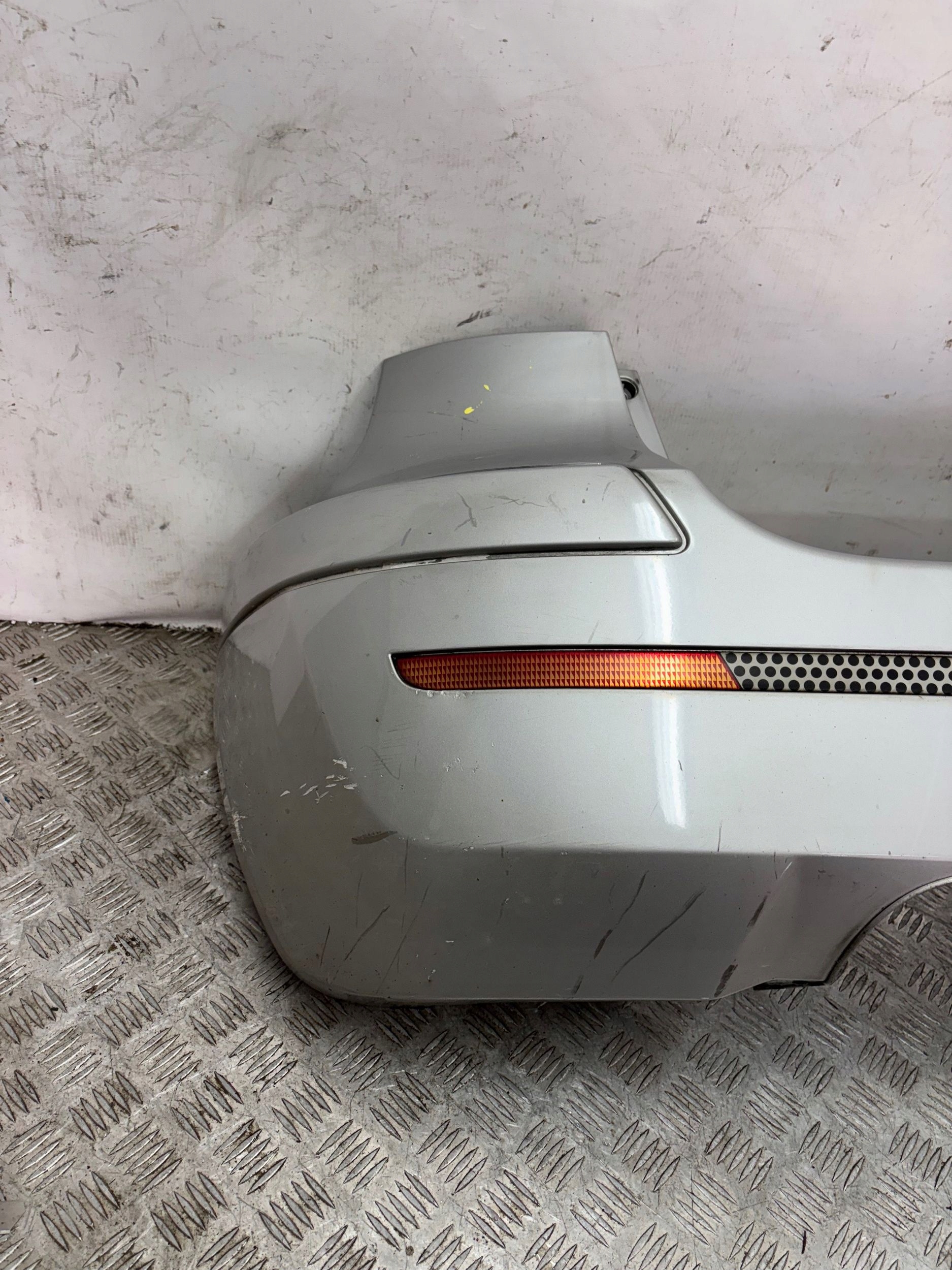 ZADNÝ NÁRAZNÍK MERCEDES B KLASA W245 LIFT