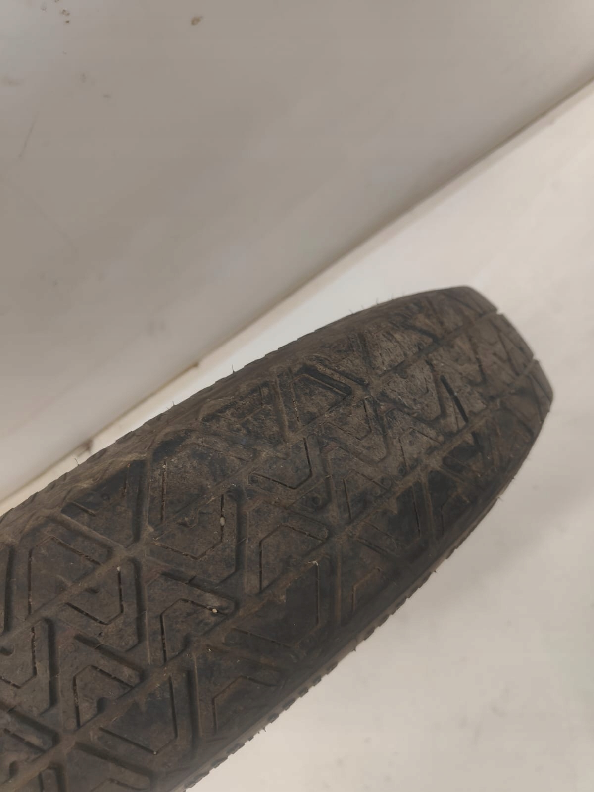 Volvo s80 II v70 III REZERVA DOJAZDOVÉ KOLESO continental 125/80 r17 2170805