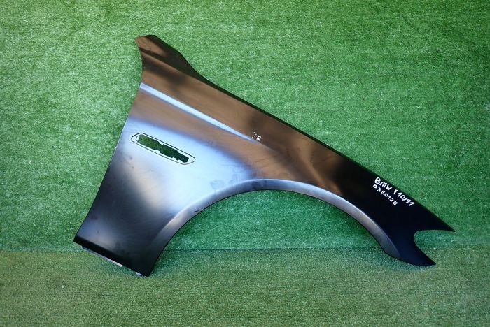 BMW F10 F11 5 PRAVY PREDNY BLATNIK