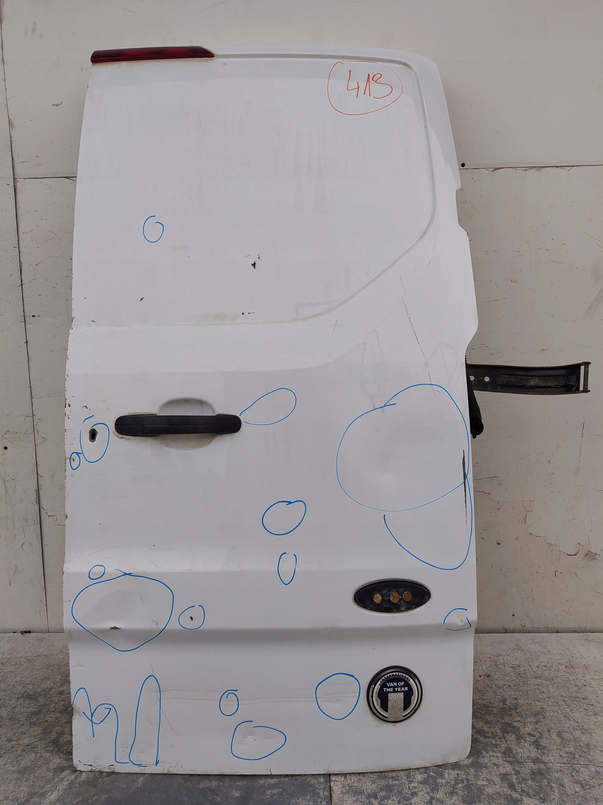 FORD TRANSIT CUSTOM PRAVÉ ZADNÉ KRÍDLOVÉ DVERE