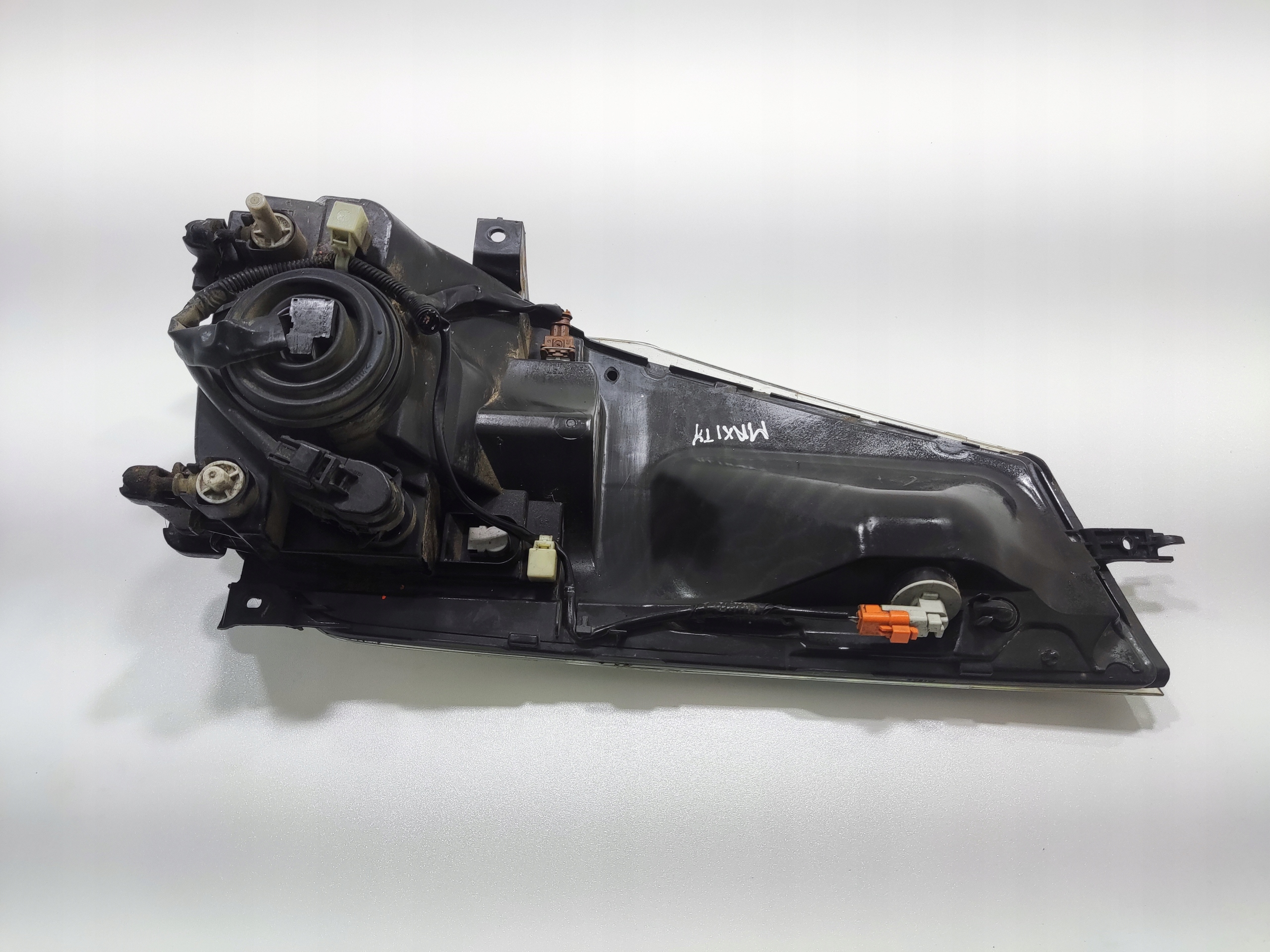 PRAVÉ PREDNÉ SVETLO CABSTAR MAXITY 26010MB41B 89320861 06-14 EUROPA