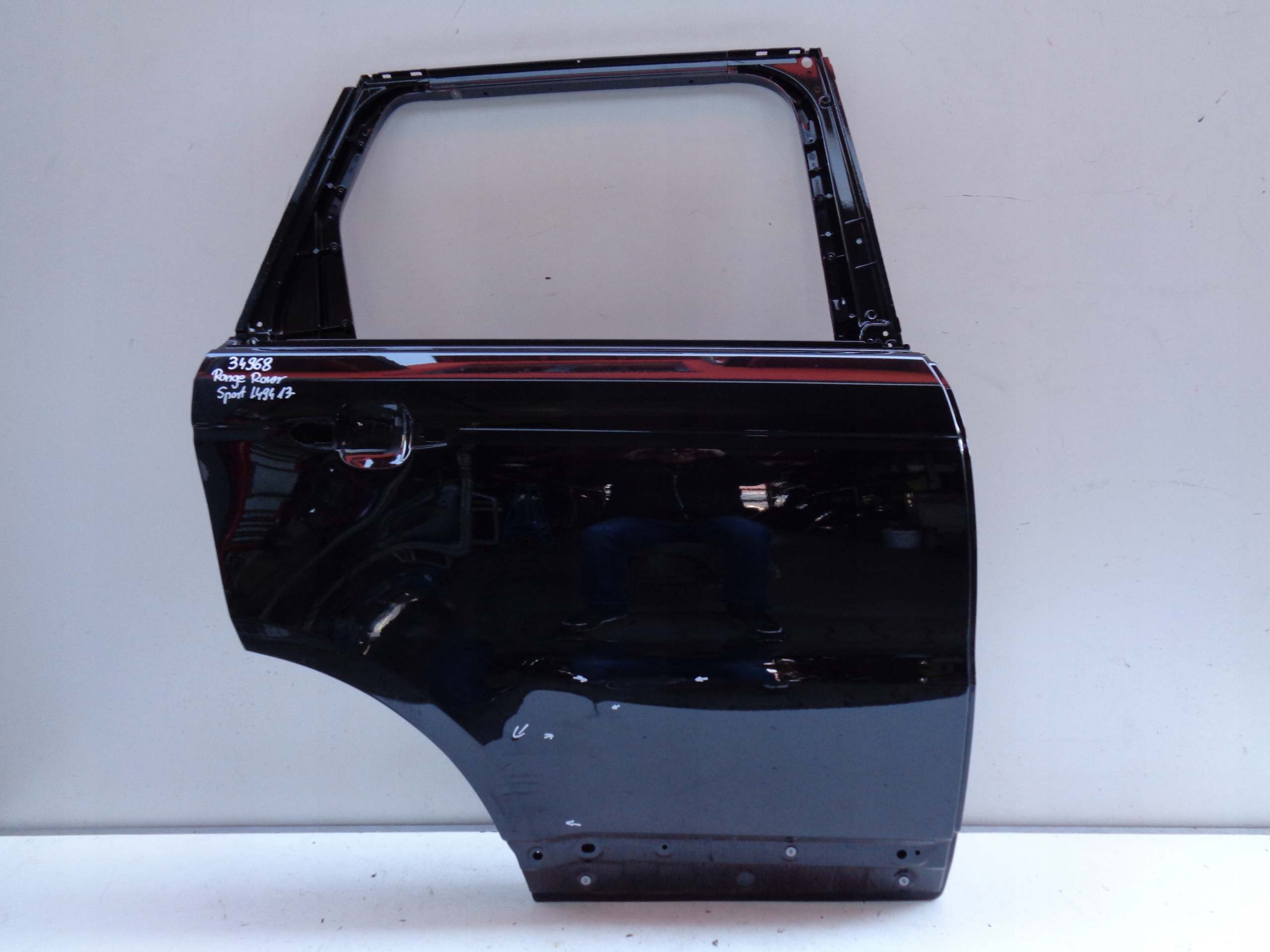 PRAVE ZADNE DVERE RANGE ROVER SPORT L494 13- 34968