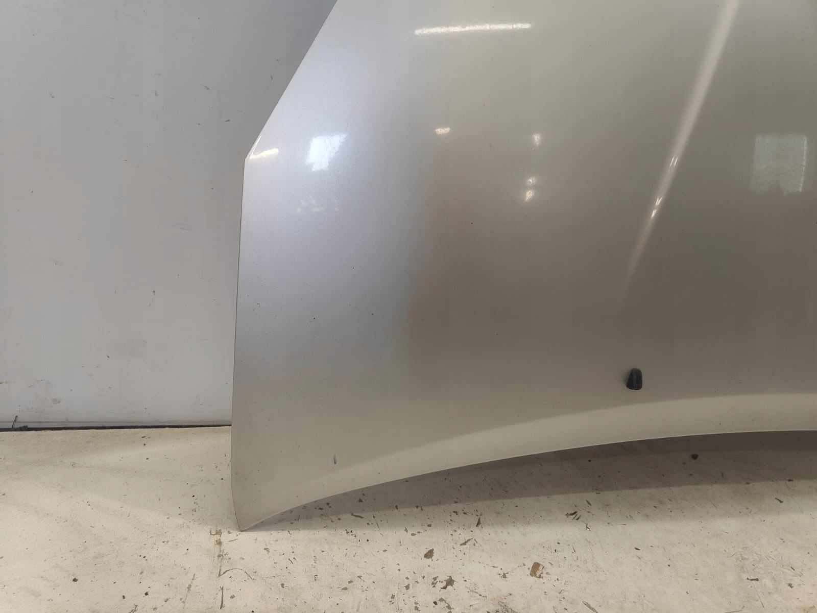 Toyota corolla verso 04-08 PREDNÁ KAPOTA