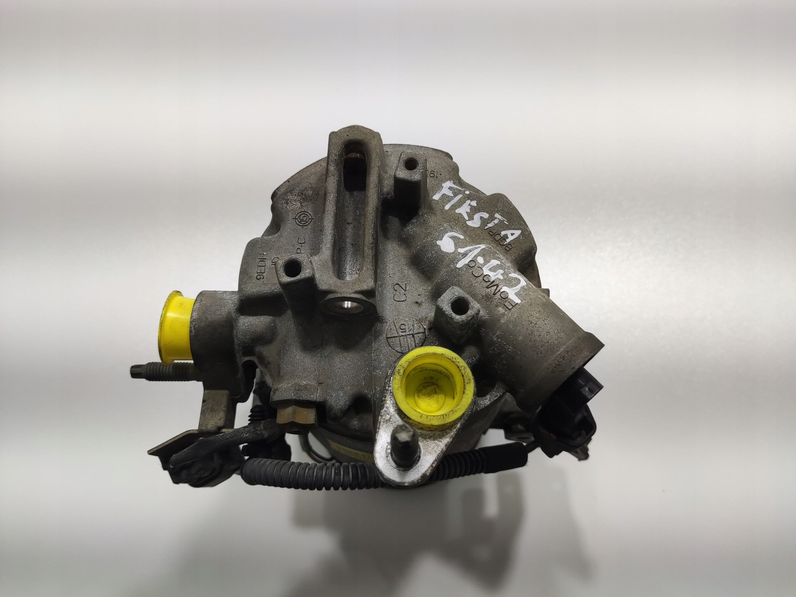 KOMPRESOR KLIMATIZACIE FORD FIESTA MK7 VII 1.0 ECOBOOST C1B1-19D629-AM 12-