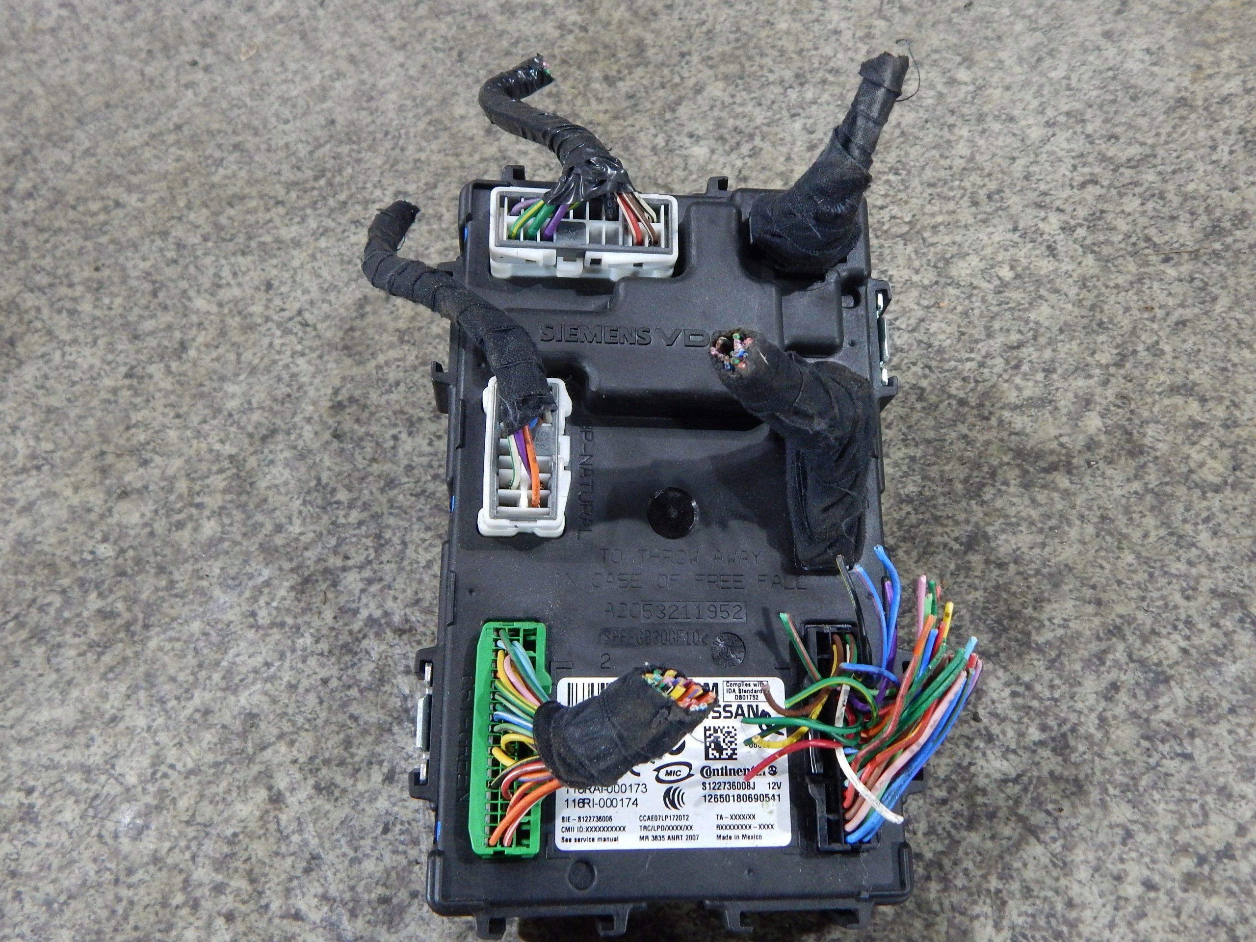 renault koleos 2.0 dci MODUL BSI 284B1JY00A