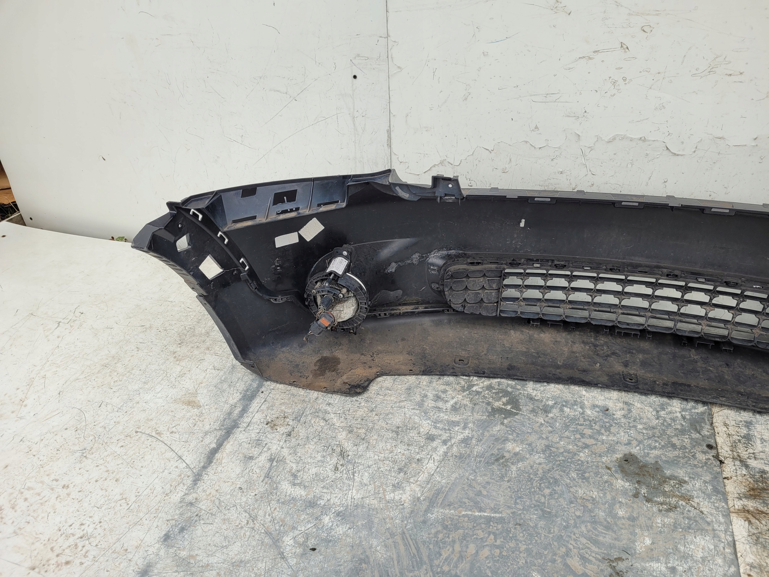 MINI COOPER COUNTRYMAN R60 2.0 D PREDNÝ NÁRAZNÍK