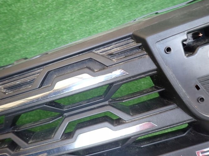 DACIA SANDERO STEPWAY III 20- PREDNÝ NÁRAZNÍK