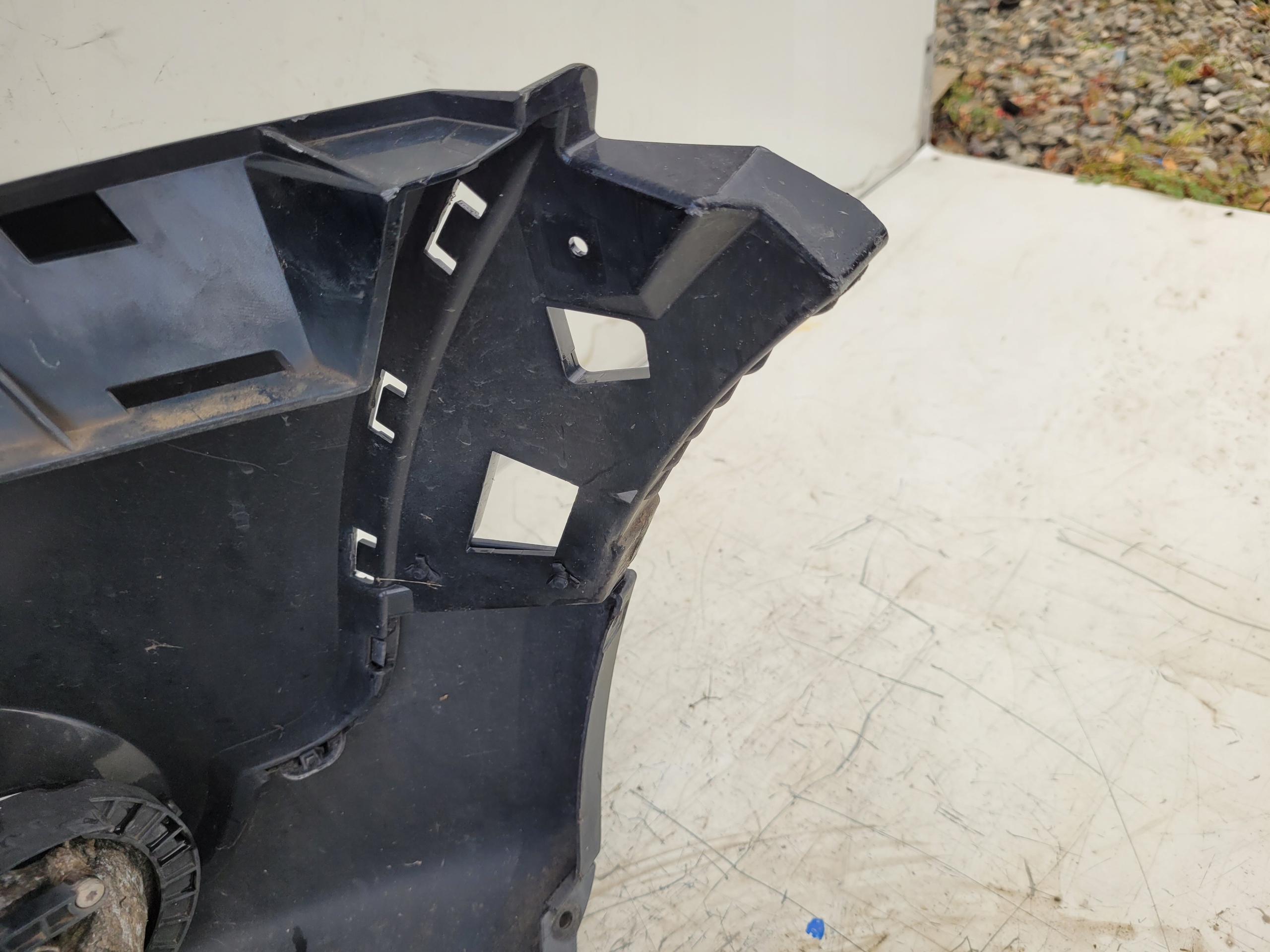 MINI COOPER COUNTRYMAN R60 2.0 D PREDNÝ NÁRAZNÍK