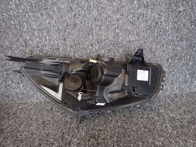 RENAULT CLIO IV LIFT 16- LAVE PREDNE SVETLO 260808367R