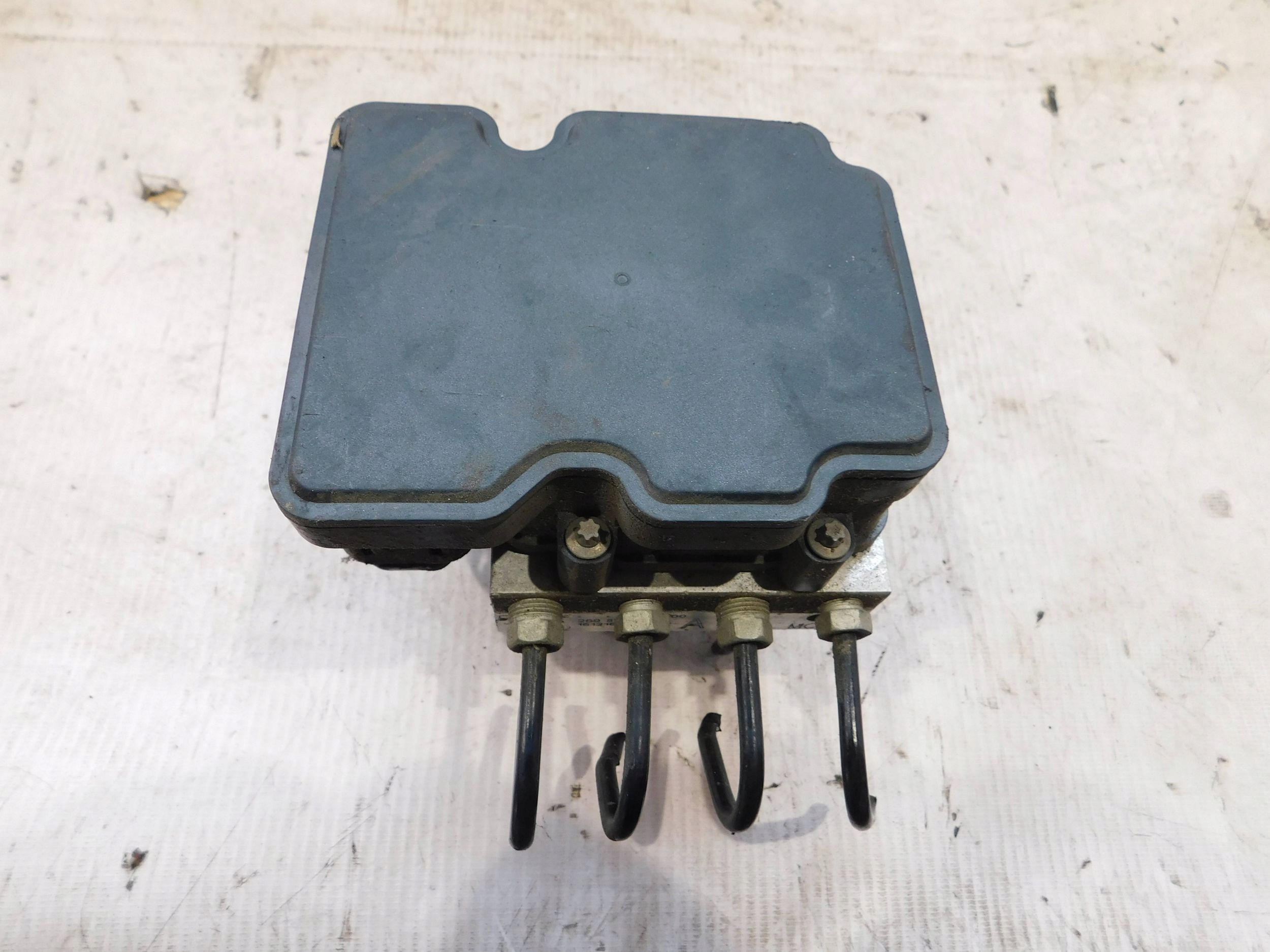 KOCKA ABS OPEL CORSA E 39049600