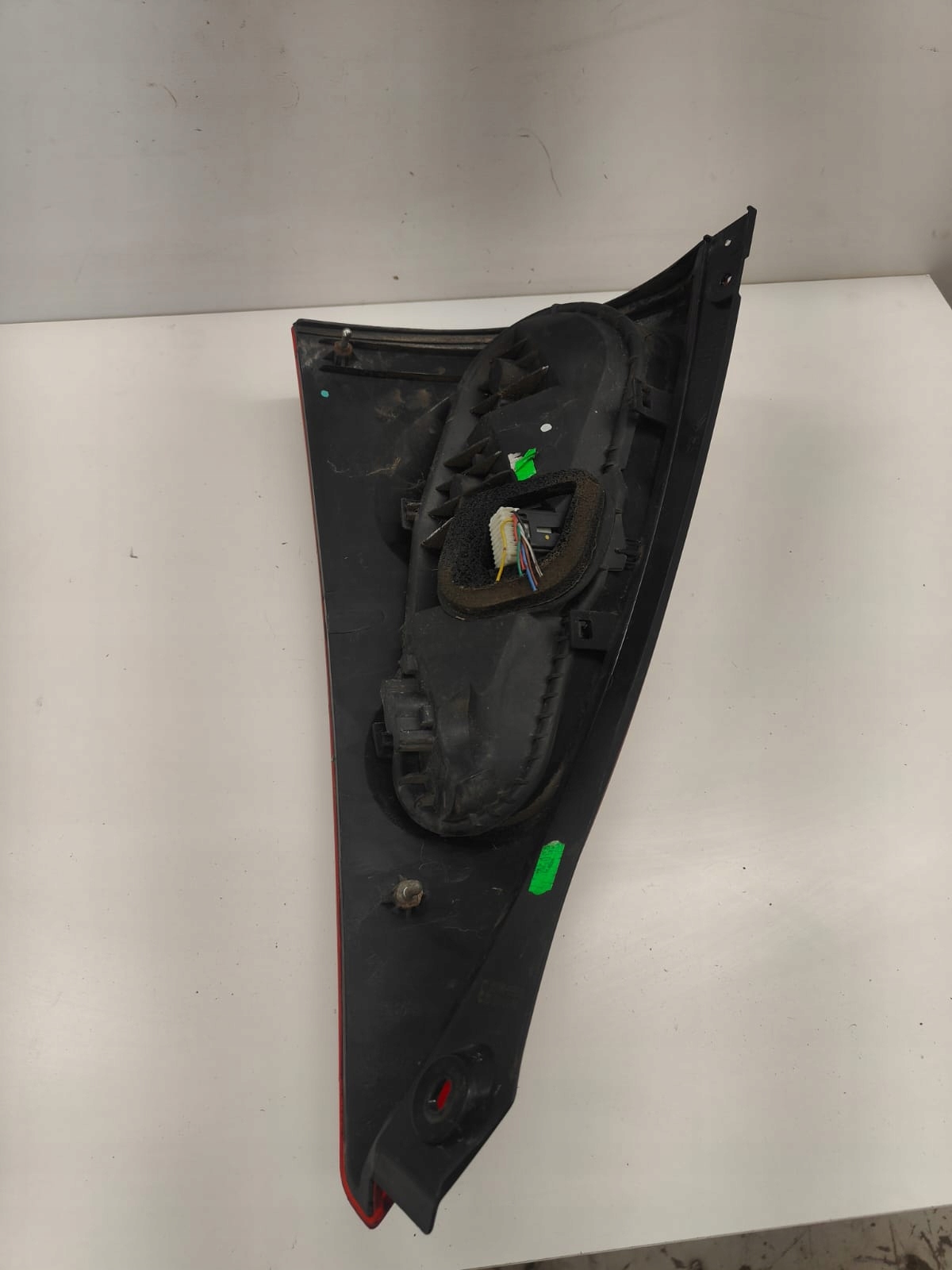 Citroen c1 peugeot 107 81560 LAVE ZADNE SVETLO ZADNA
