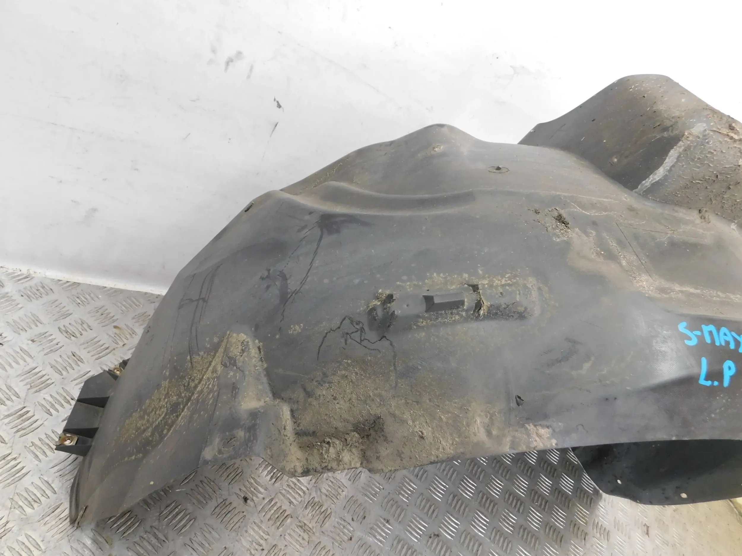 ĽAVÝ PREDNÝ PODBLATNÍK FORD S-MAX MK1 LIFT