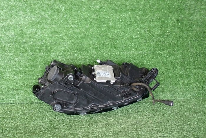 SKODA FABIA IV CRYSTAL LIGHTING LAVE PREDNE SVETLO