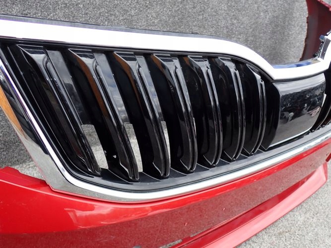 SKODA OCTAVIA III LIFT 17- PREDNÝ NÁRAZNÍK