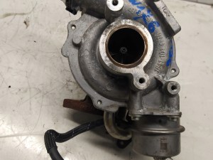 MERCEDES W176 1.5DCI TURBO 16359700011 MERCEDES W176 1.5DCI TURBO 16359700011