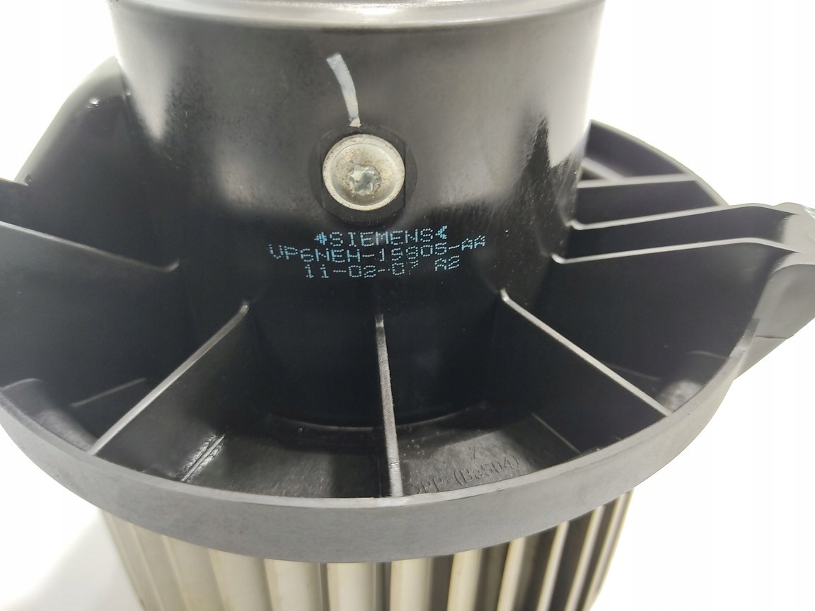 VENTILÁTOR MOTORČEK KÚRENIA NISSAN NAVARA D40 VP6NEH-19805-AA EUROPA 05-09