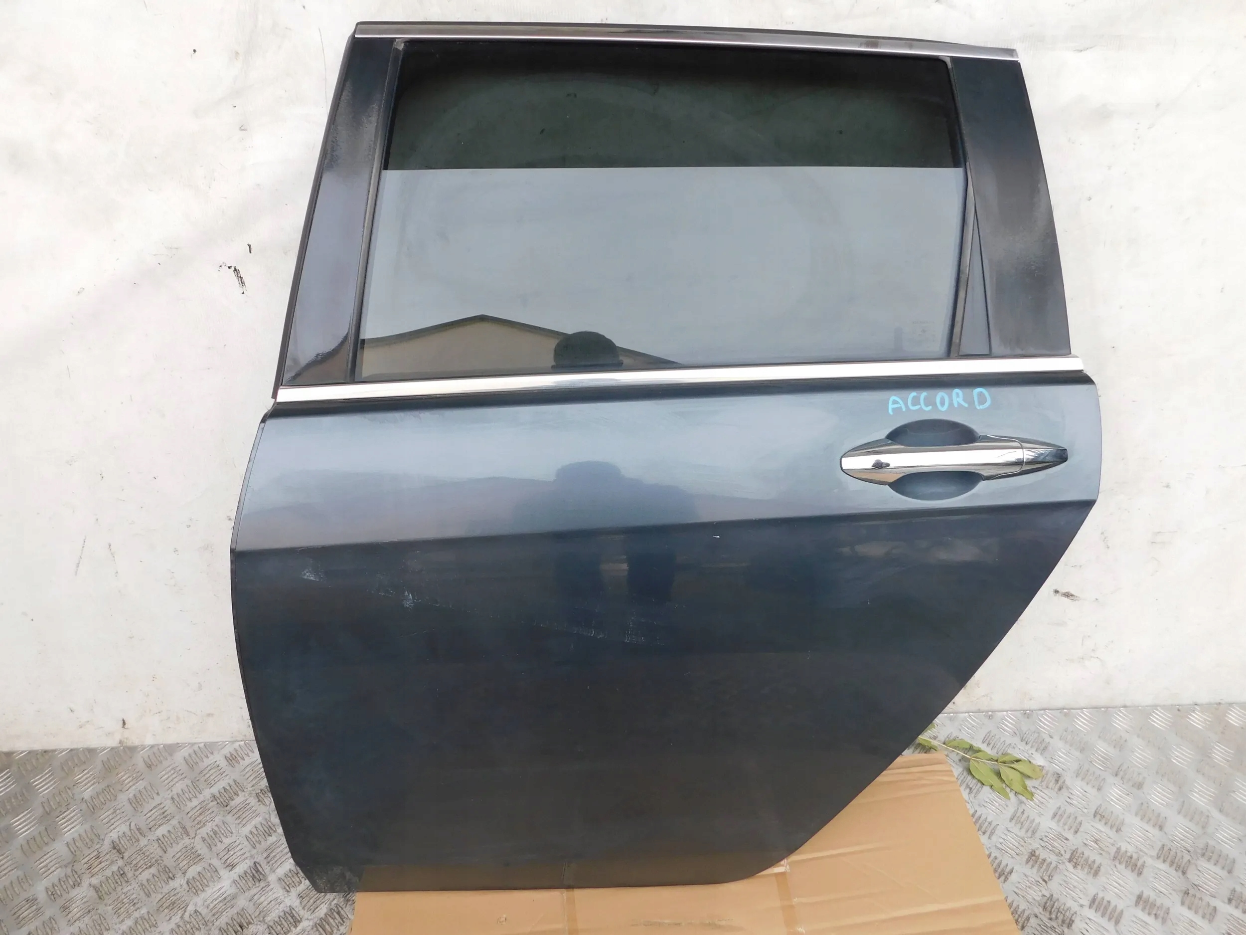 LAVE ZADNE DVERE HONDA ACCORD VII KOMBI