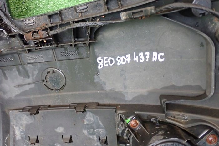 AUDI A4 B7 04-08 PREDNÝ NÁRAZNÍK