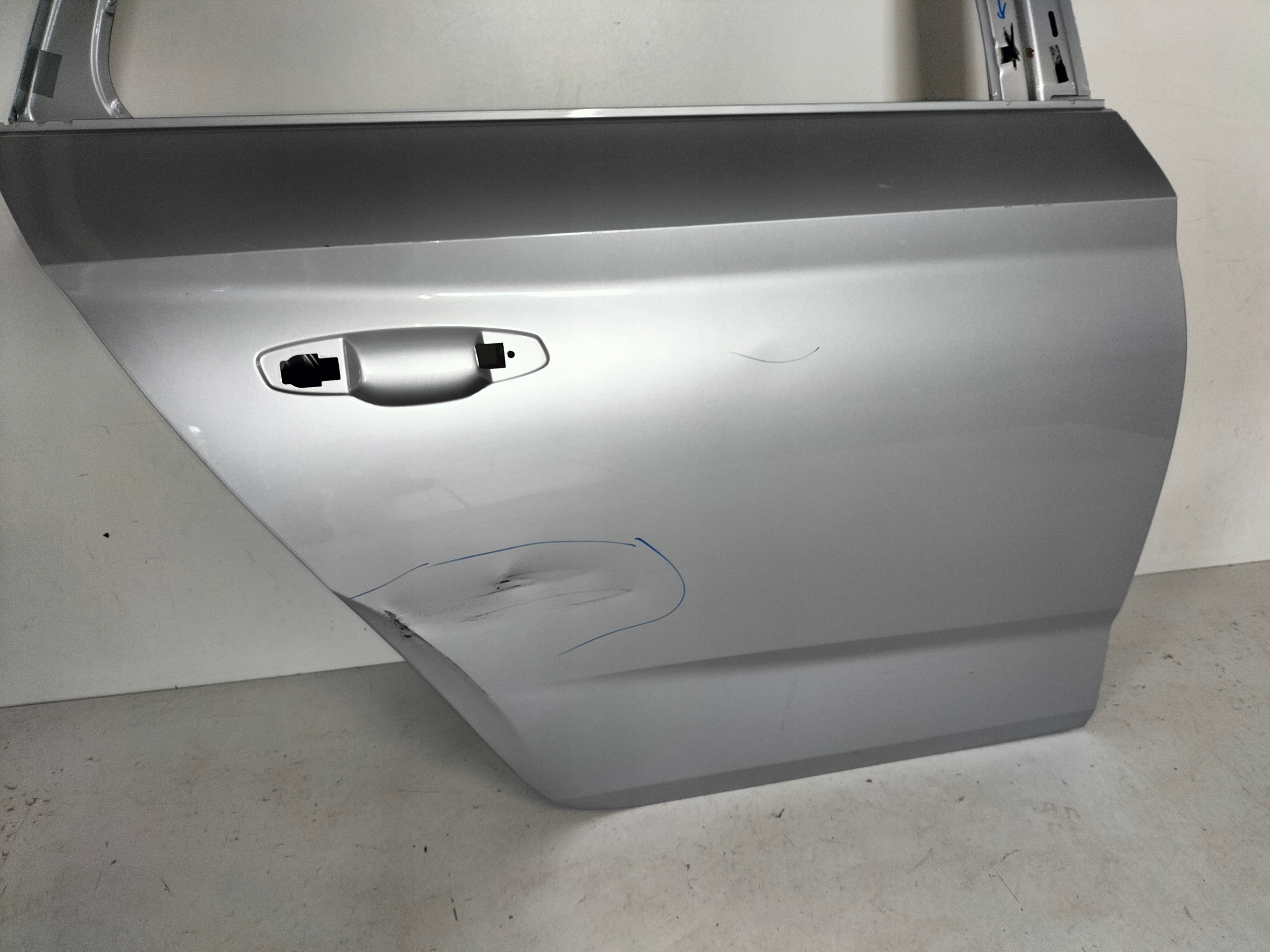 PRAVE ZADNE DVERE SKODA KAMIQ 19-