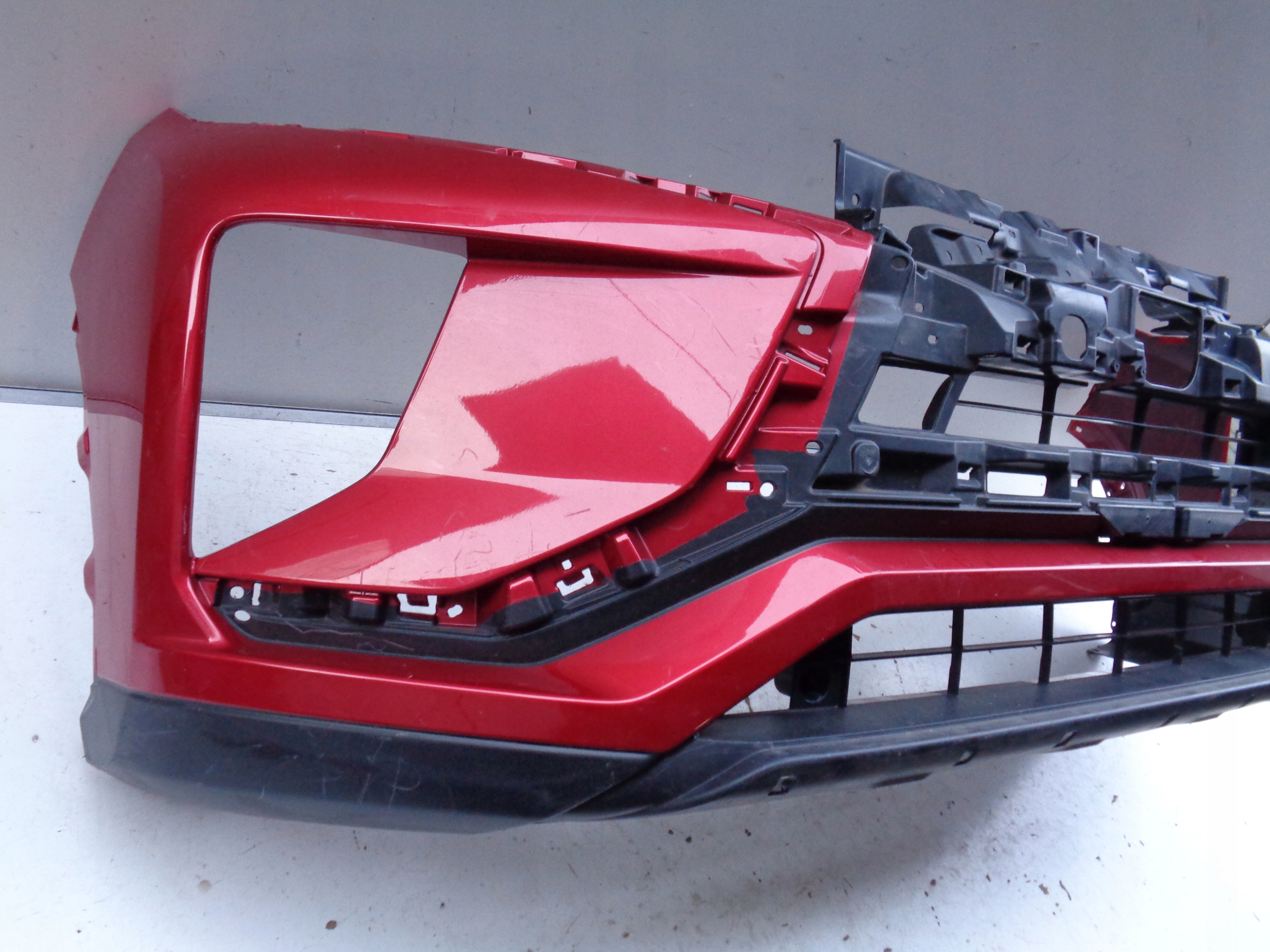PREDNÝ NÁRAZNÍK MITSUBISHI ECLIPSE CROSS 17- NR 41135