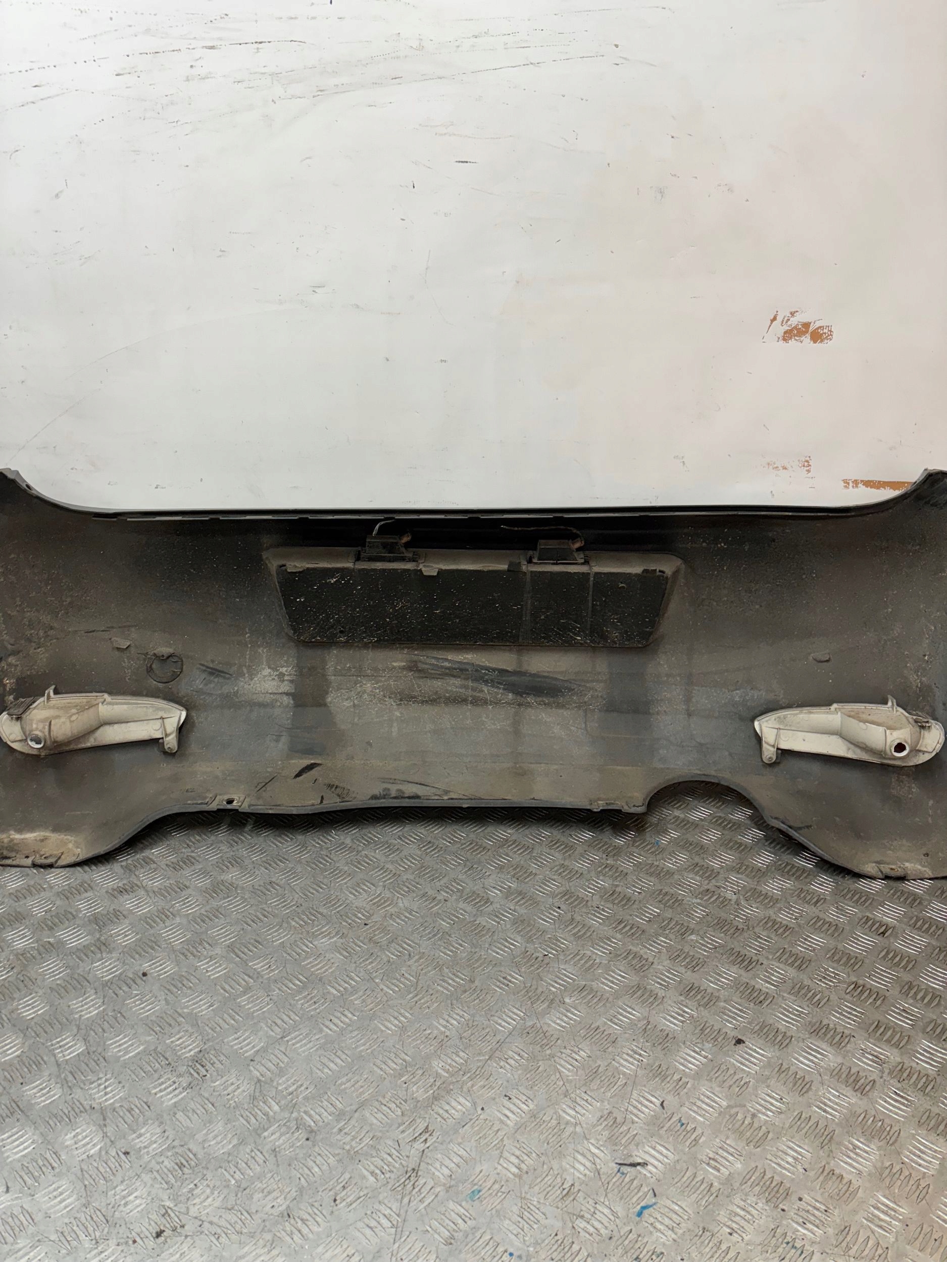 ZADNÝ NÁRAZNÍK FIAT PUNTO LIFT 12-