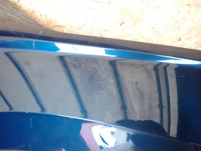 SKODA KAROQ 57A PRAVY PREDNY BLATNIK