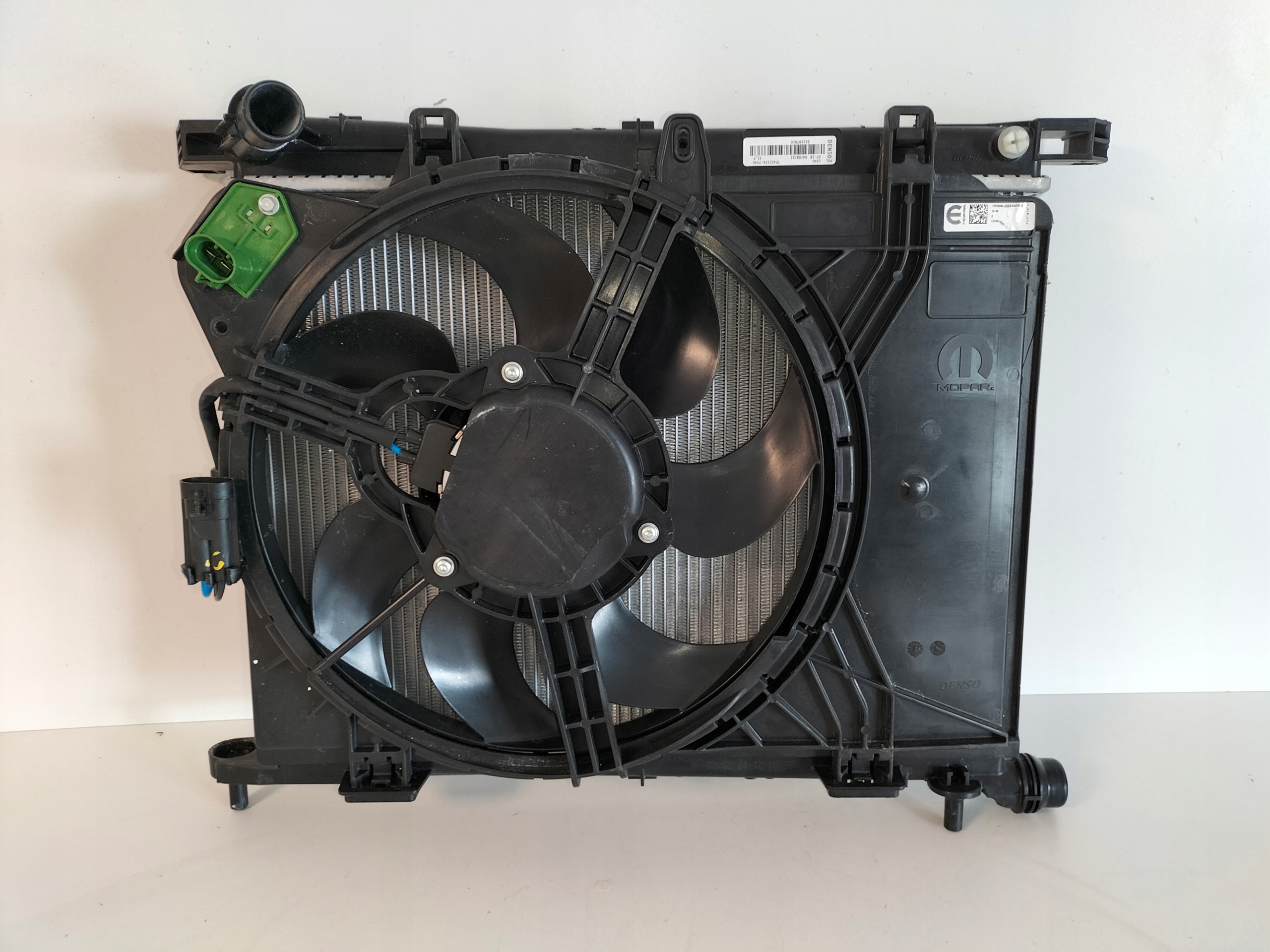 CHLADIC VODY VENTILATOR FIAT 500 20- FIAT PANDA 20- 1.0B MILD HYBRID
