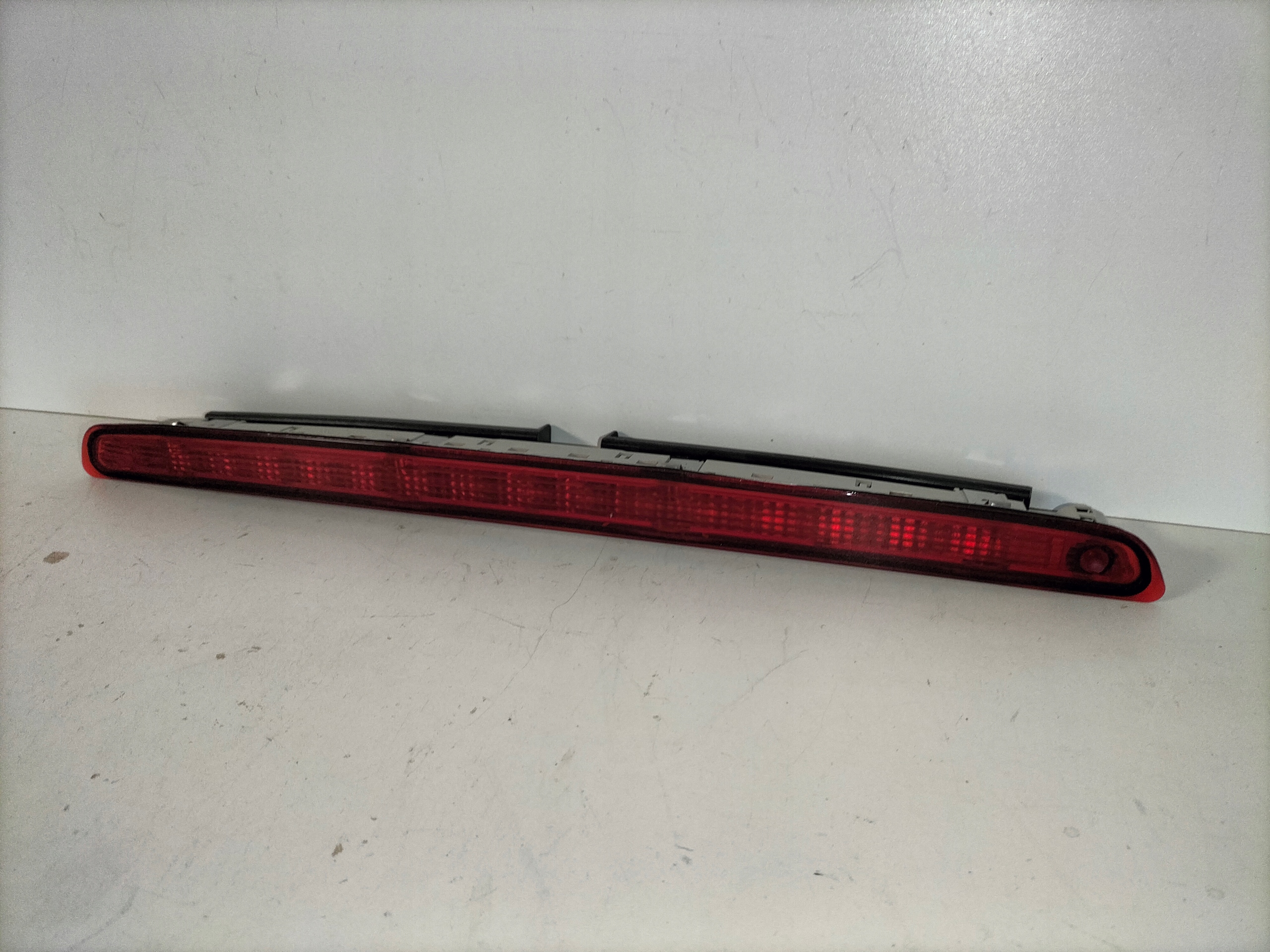 BRZDOVE STOP SVETLO SKODA OCTAVIA III 13- KOMBI SUPERB III 15- KOMBI LED