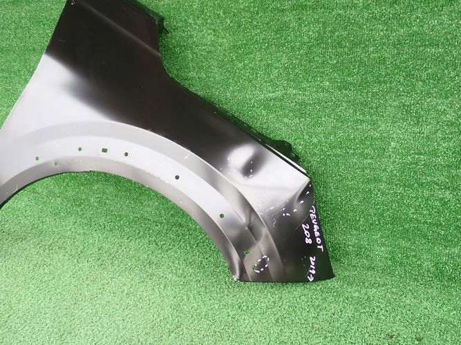 PEUGEOT 208 II GTI 19- PRAVY PREDNY BLATNIK