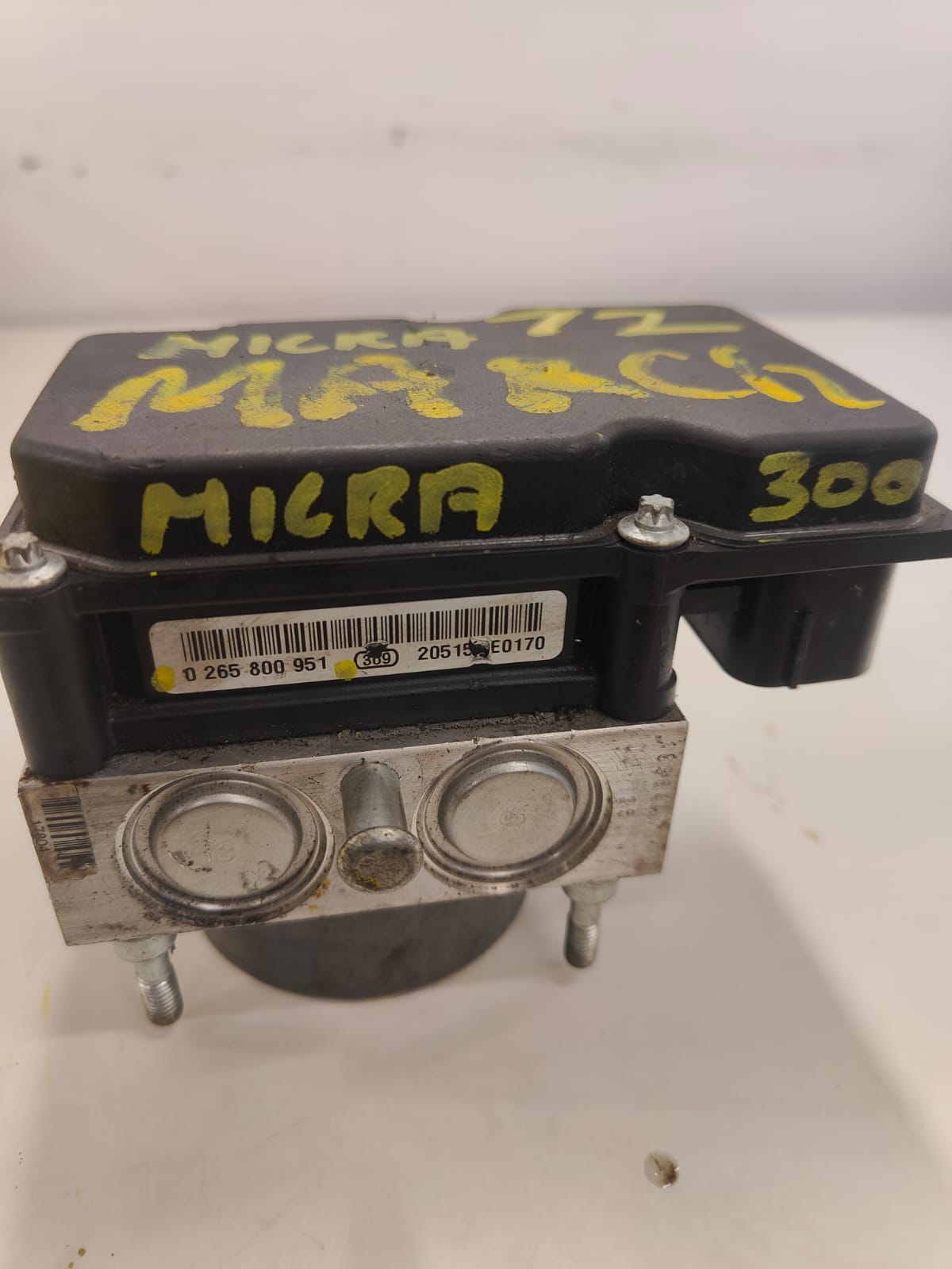Nissan micra k13 0265800951 KOCKA ABS RIADIACA JEDNOTKA