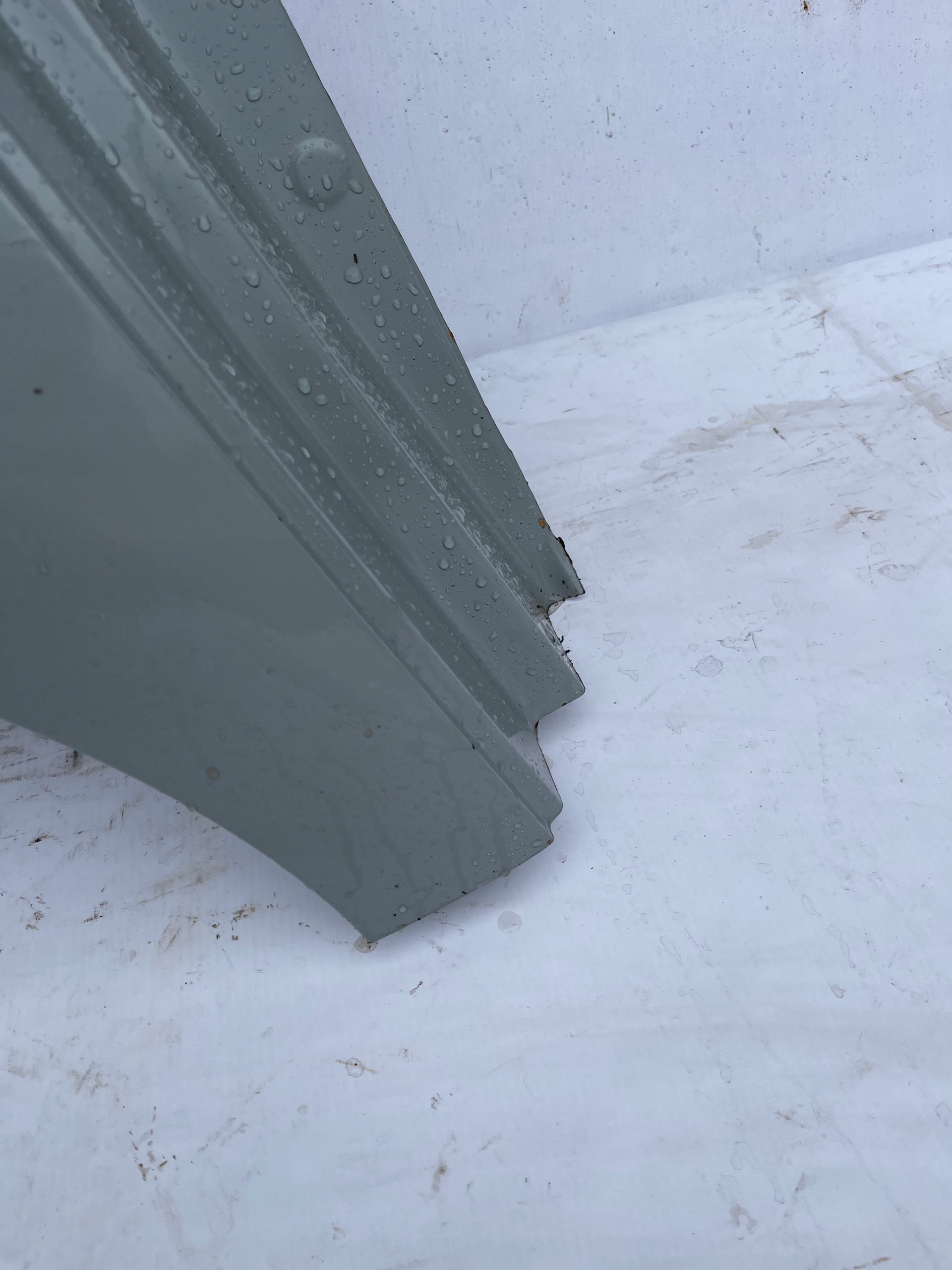 PRAVY ZADNY BLATNIK KIA CEED II KOMBI 12-