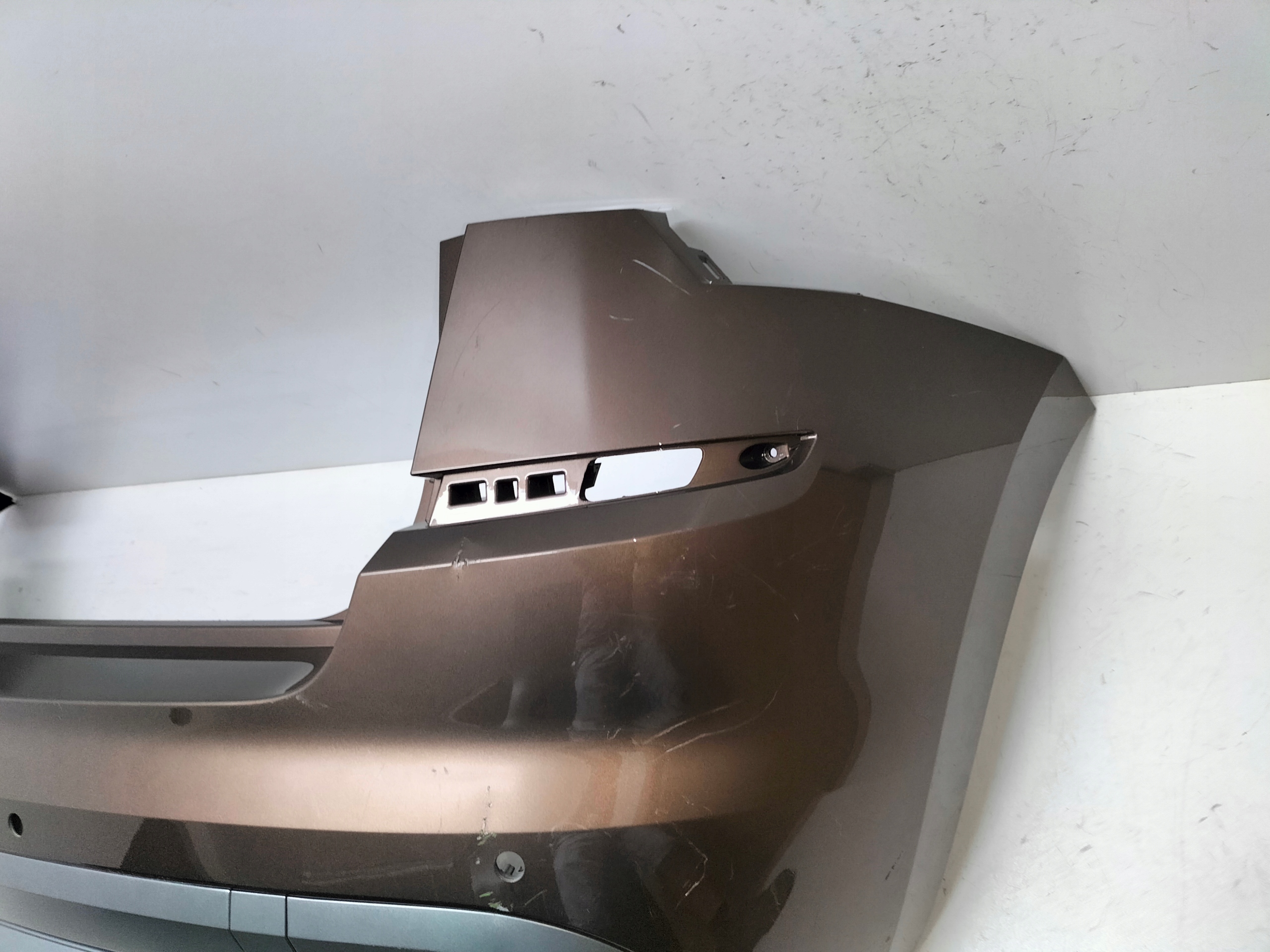 ZADNÝ NÁRAZNÍK SKODA KAMIQ 19-