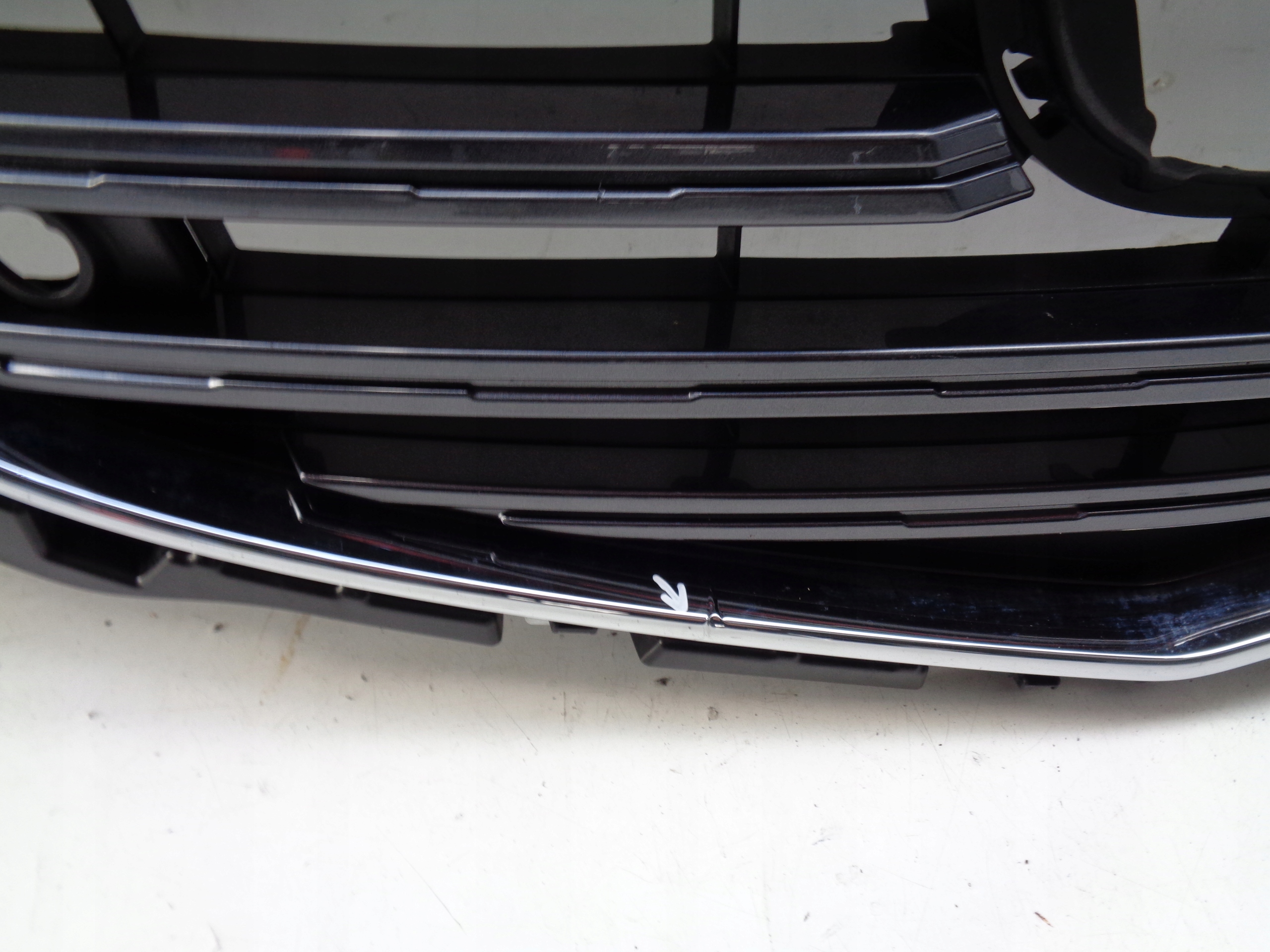 MRIEZKA LISTA MAZDA CX5 14-16 LIFT
