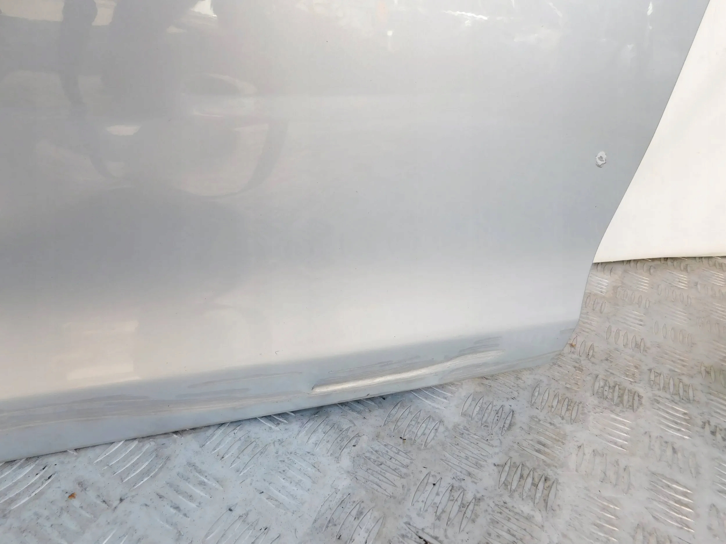 PRAVE ZADNE DVERE VW GOLF V 5 KOMBI
