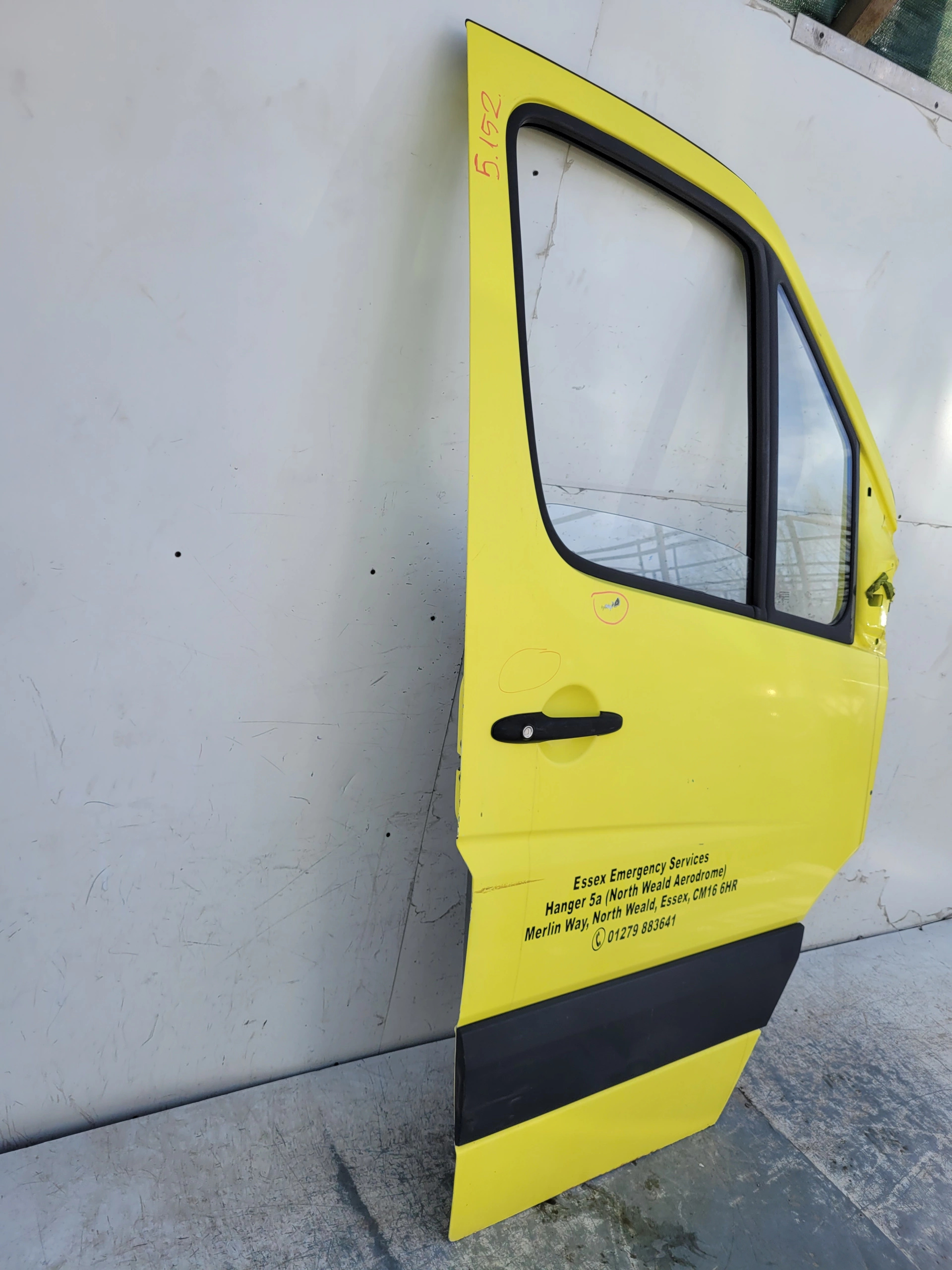 MERCEDES SPRINTER 906 CRAFTER DVERE PREDNÉ PRAVÉ