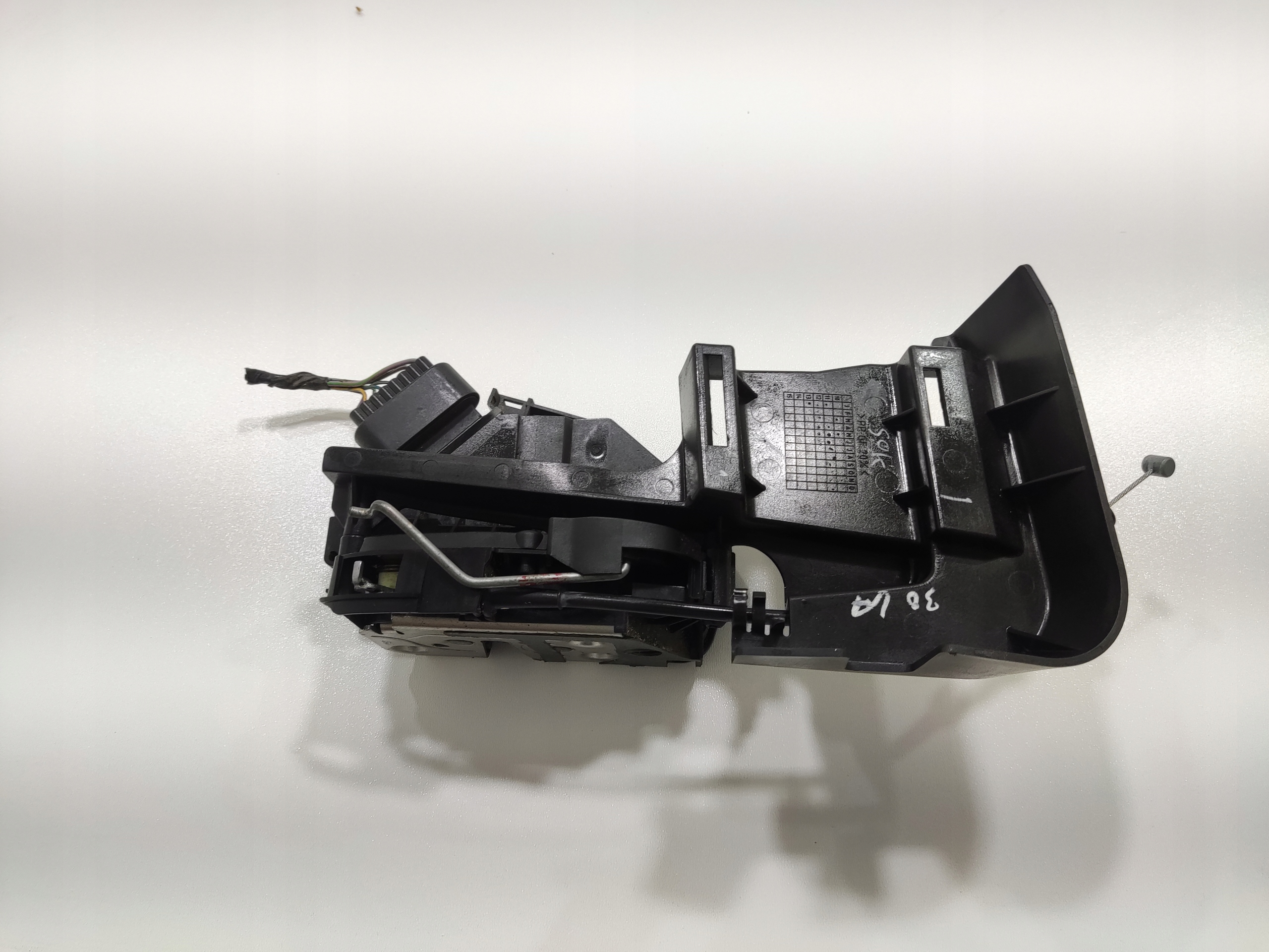 ZAMOK LAVYCH PREDNYCH DVERI FORD RANGER IV V AB39-A21813-EA 2012-2018