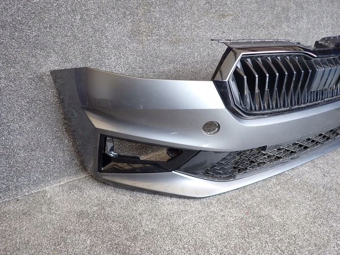 SKODA FABIA IV PREDNÝ NÁRAZNÍK NASÁVANIA VZDUCHU
