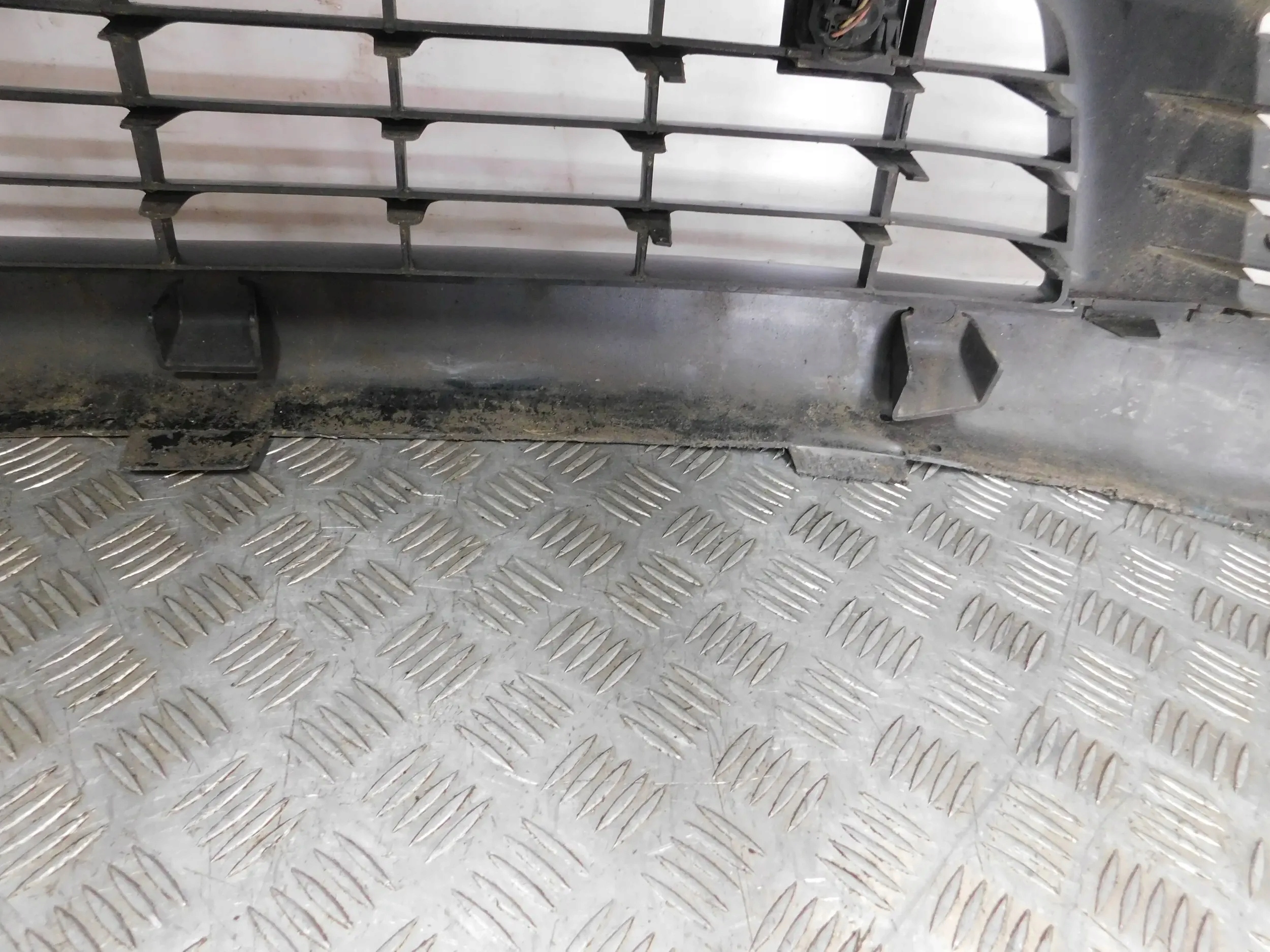 PREDNÝ NÁRAZNÍK CITROEN C4 LIFT PDC