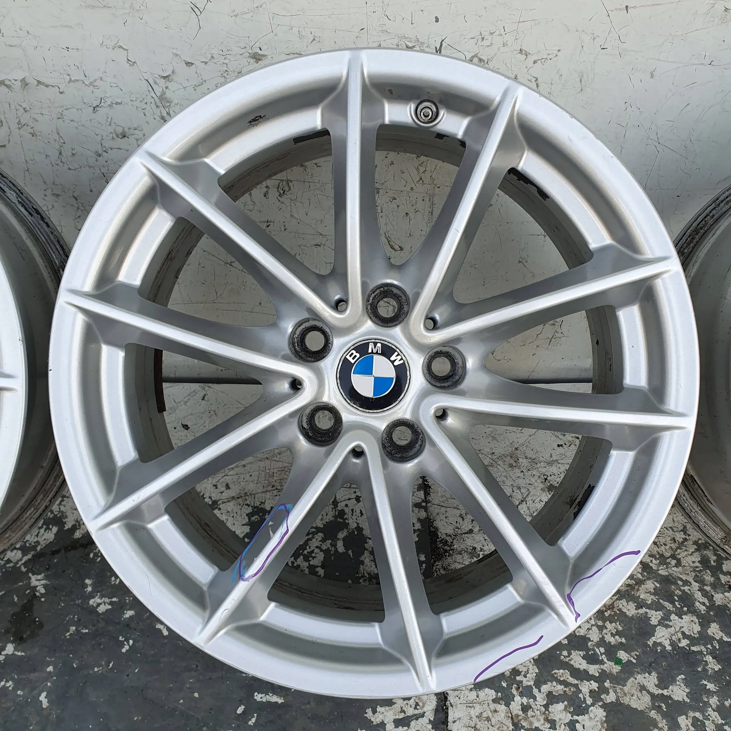 BMW 5 G30 G31 6868217 KOLESA HLINIKOVE 17