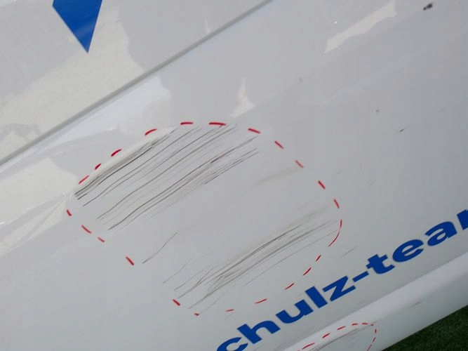 VW T5 T6 PRAVE POSUVNE DVERE