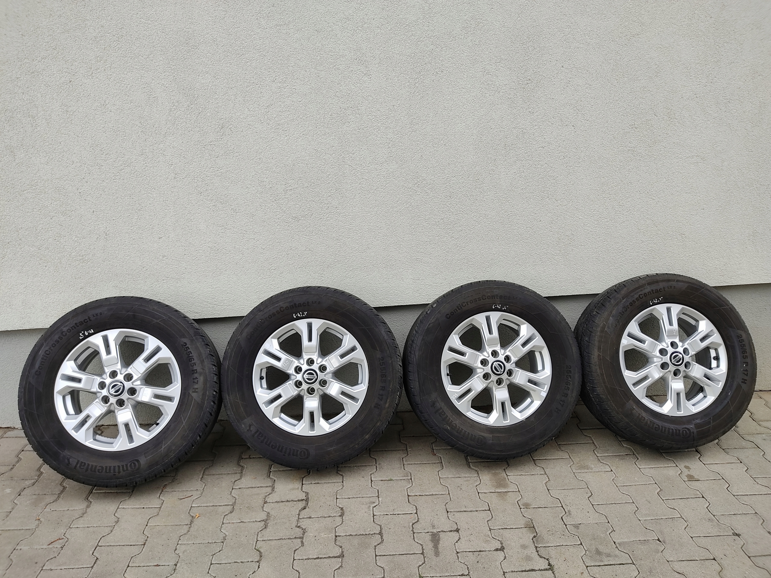 KOLESA HLINIKOVE DISKY ELEKTRONY 17 NISSAN NAVARA IV D23 NP300 6×114.3 ET45 7J